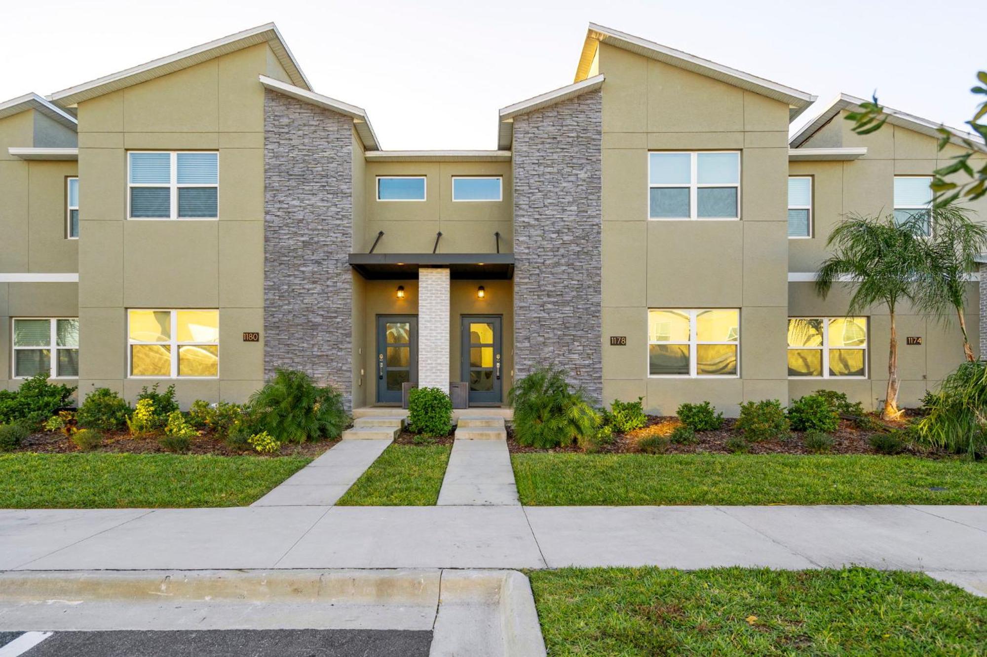 Special 4Bedroom Th W-Private Pool Next To Disney كيسيمي المظهر الخارجي الصورة